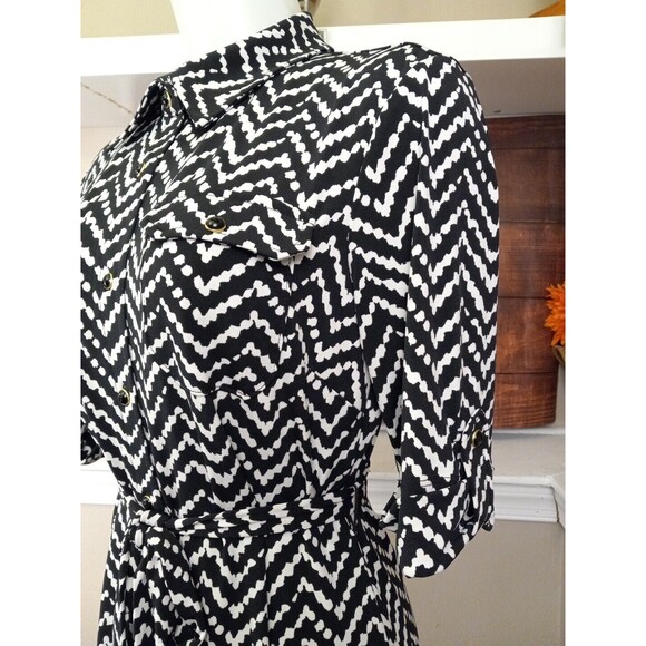 Ann‎ Taylor Women Black/white Chevron Button Down Collared  Dress Size Small - Picture 2 of 8